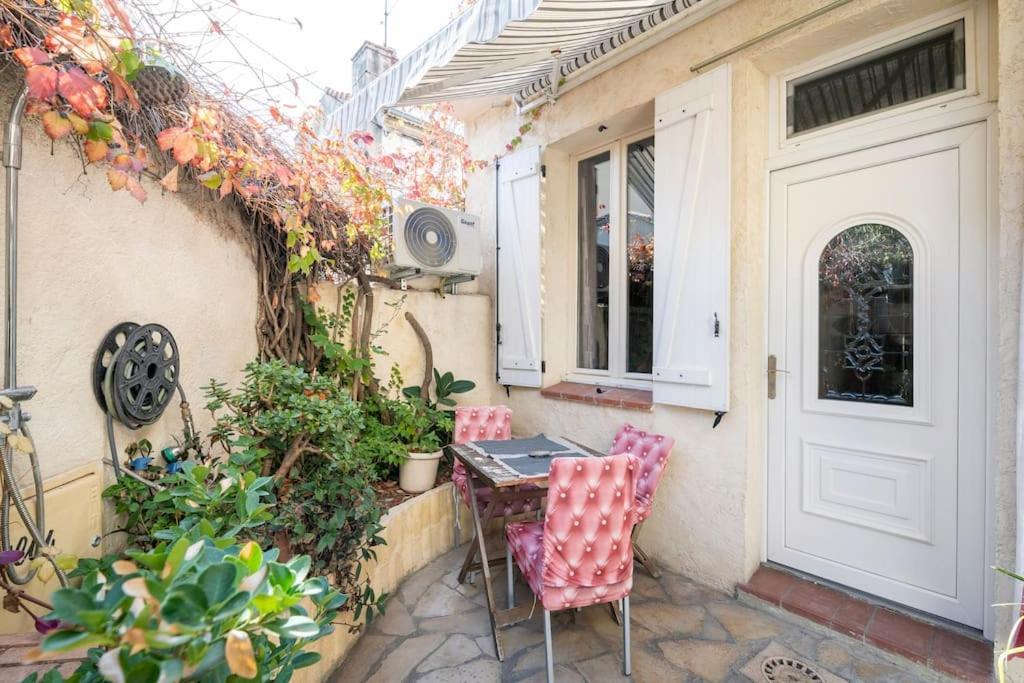 Ideal Pour Deux Voyageurs Sur Apartment Marseilles