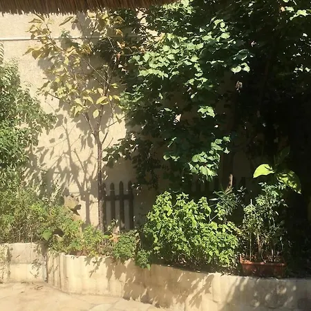 Studio Ideal Pour Deux Voyageurs Sur Marseille Exterior photo