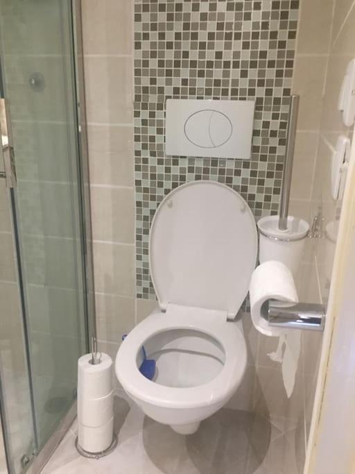 Apartment Ideal Pour Deux Voyageurs Sur Marseille